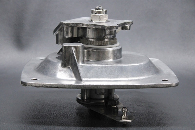 Used 39021-3716 BRACKET-HANDLE POLE  [K3911-23]