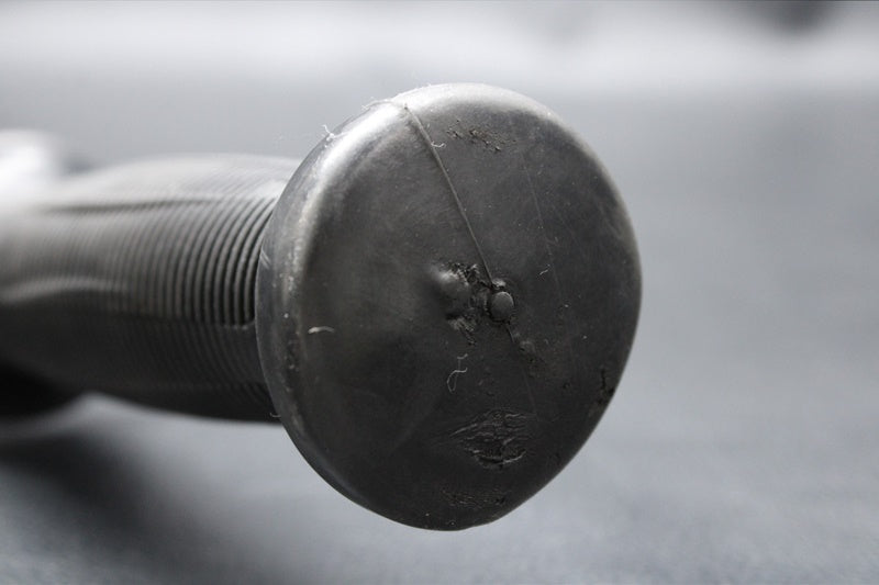 Used 39058-3746-6Z HANDLE-COMP,F.BLACK  [K3911-24]
