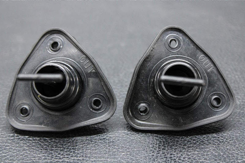 Used 13227-3721-6Z HOUSING,DRAIN PLUG  [K3911-30]