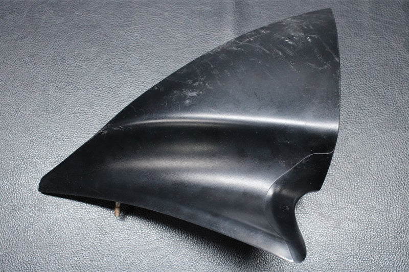 Used 56001-3728-6Z MIRROR-ASSY,RH,F.BLACK  (WITH DEFECT) [K3911-33]
