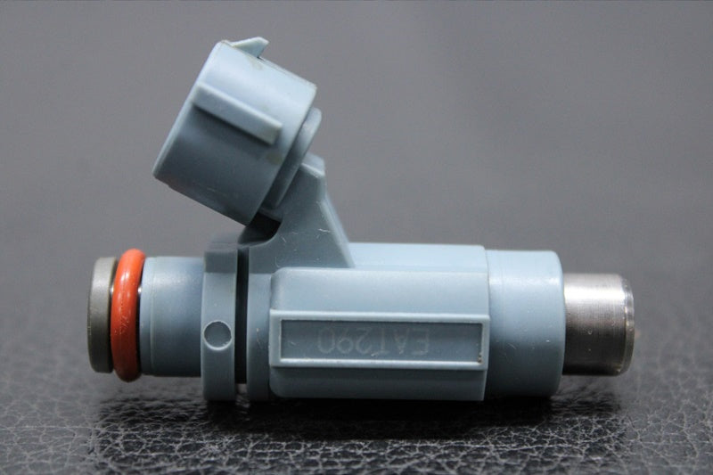 Used 49033-3709 NOZZLE-INJECTION  [K3911-67]