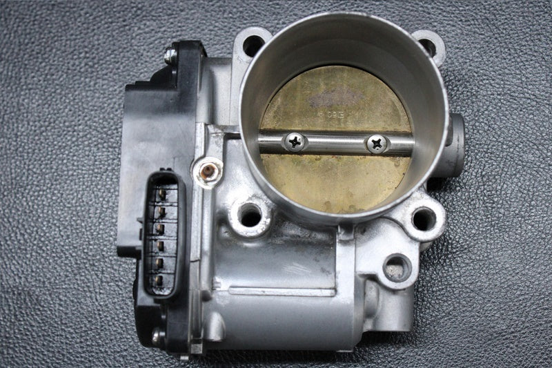 Used 16163-3717 THROTTLE-ASSY [K3911-69]