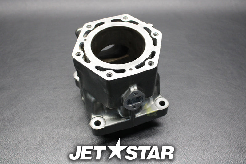 Used 11005-3744 CYLINDER-ENGINE ( JHT20AE001000 - ) [K449-009]