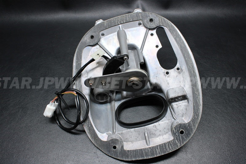 Used 11047-3759 BRACKET,HANDLE HOLDER  [K4959-15]
