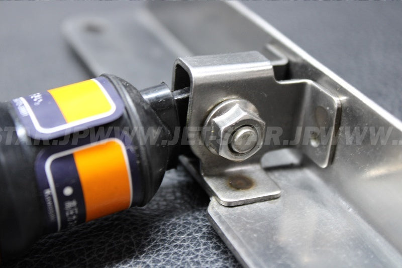 Used 92161-1581 DAMPER,HATCH  [K4959-19]