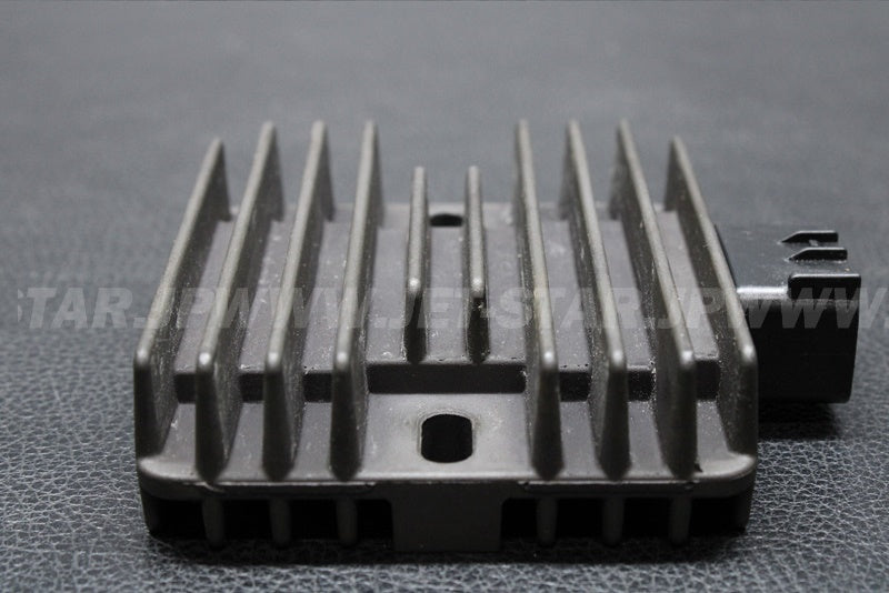 Used 21066-3718 REGULATOR-VOLTAGE  [K5325-10]