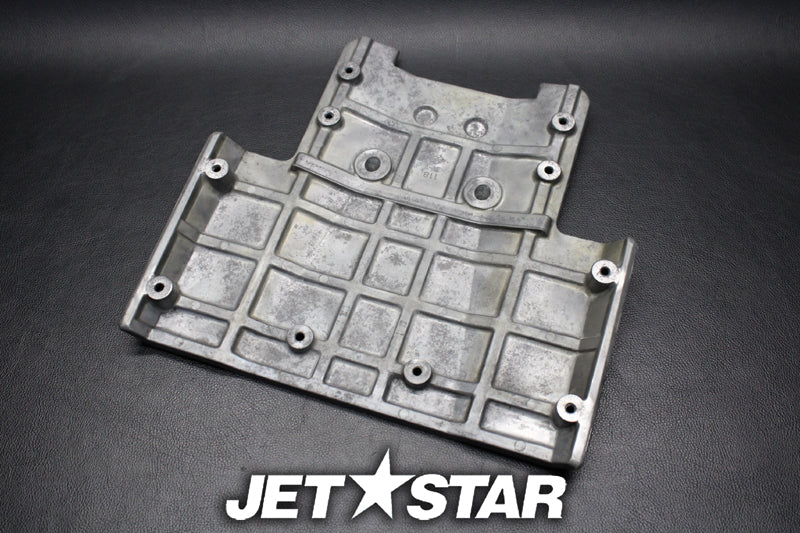 Used 59446-3749 COVER-JET PUMP [K577-113]