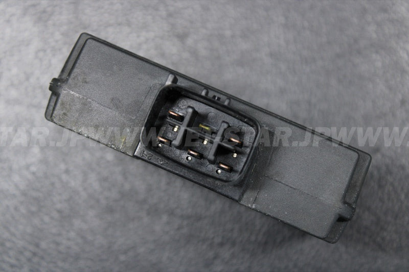 Used 21066-3718 REGULATOR-VOLTAGE  [K6239-15]