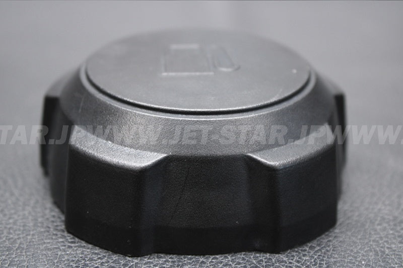 Used 51049-3726 CAP-TANK,FUEL  [K6239-18]
