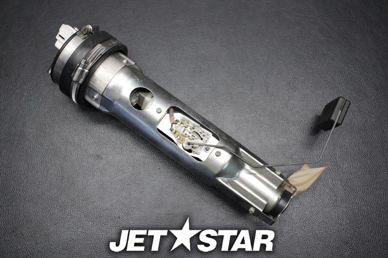 Used 49040-0749 PUMP-FUEL  [K684-017]