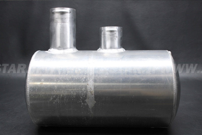 Used 49070-0750 MUFFLER-COMP,2ND  [K7561-46]