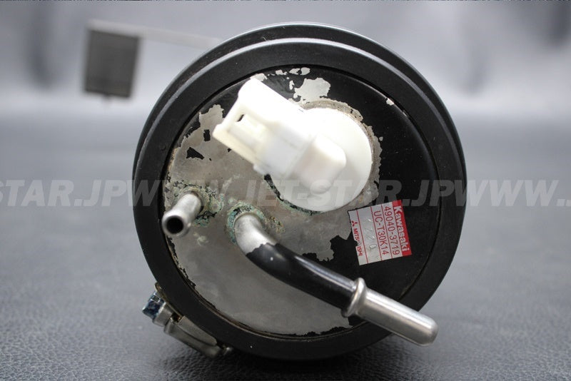 Used 49040-3719 PUMP-FUEL  [K8069-15]