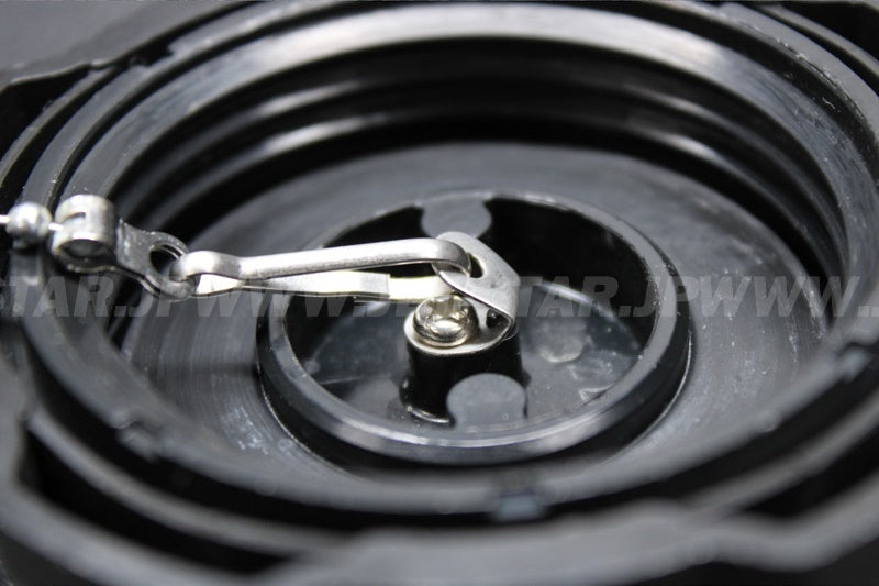 Used 51049-3726 CAP-TANK,FUEL  [K8069-16]