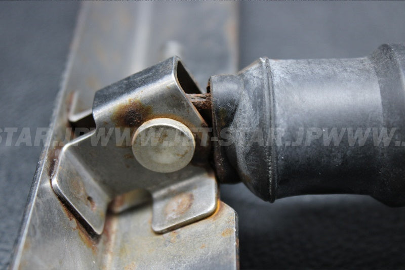 Used 92161-3778 DAMPER,HATCH [K8069-24]