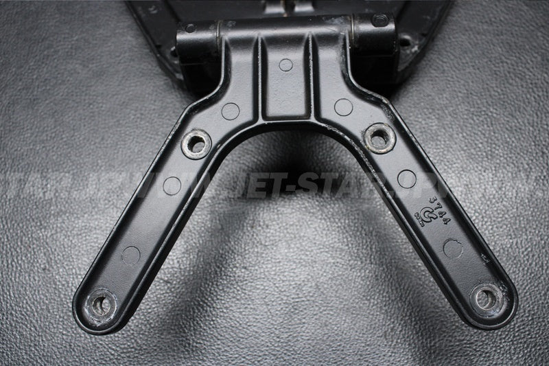 Used 92161-3778 DAMPER,HATCH [K8069-24]