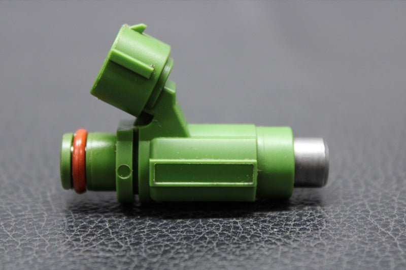 Used 49033-3708 NOZZLE-INJECTION  [K8069-51]