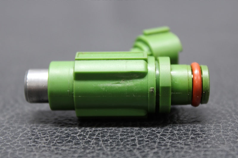 Used 49033-3708 NOZZLE-INJECTION  [K8069-51]