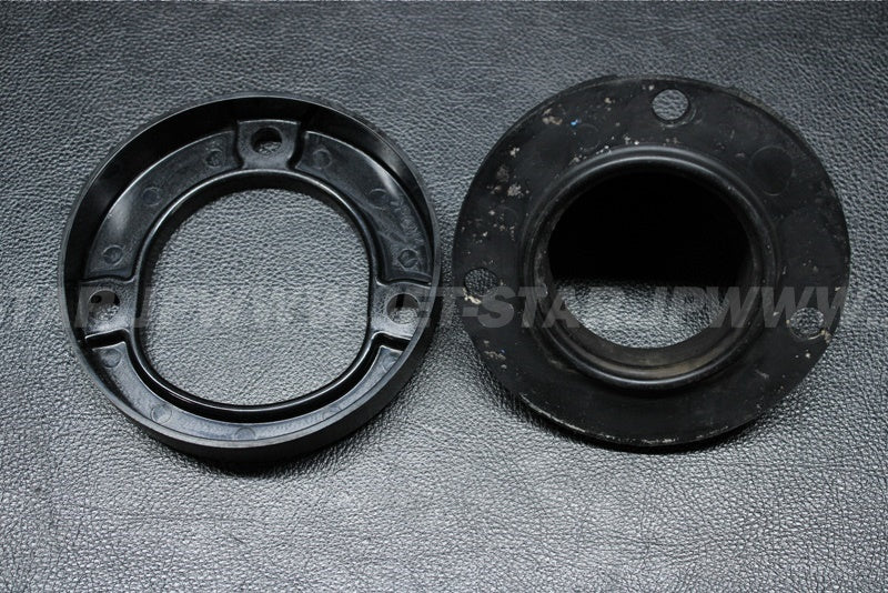 Used 39031-3704 CAP-END  [K8797-29]