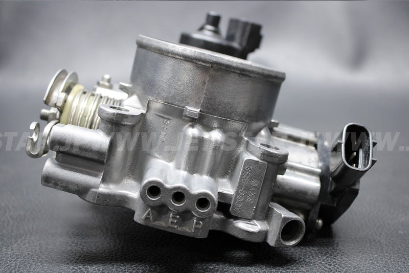 Used 16163-3713 THROTTLE-ASSY [K8797-46]