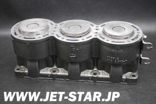 Used 11005-3752 CYLINDER-ENGINE [K935-012]