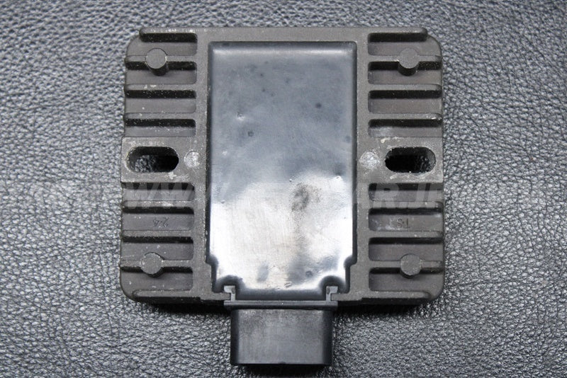 Used 21066-3718 REGULATOR-VOLTAGE  [K9803-18]