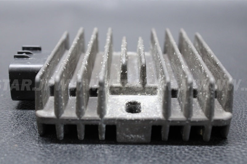 Used 21066-3718 REGULATOR-VOLTAGE  [K9803-18]