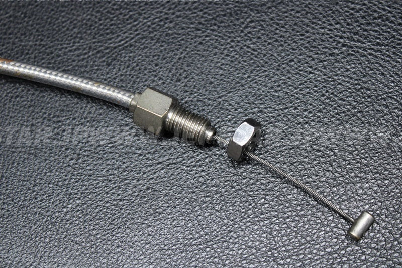 Used 277001589 THROTTLE CABLE [S1169-13]