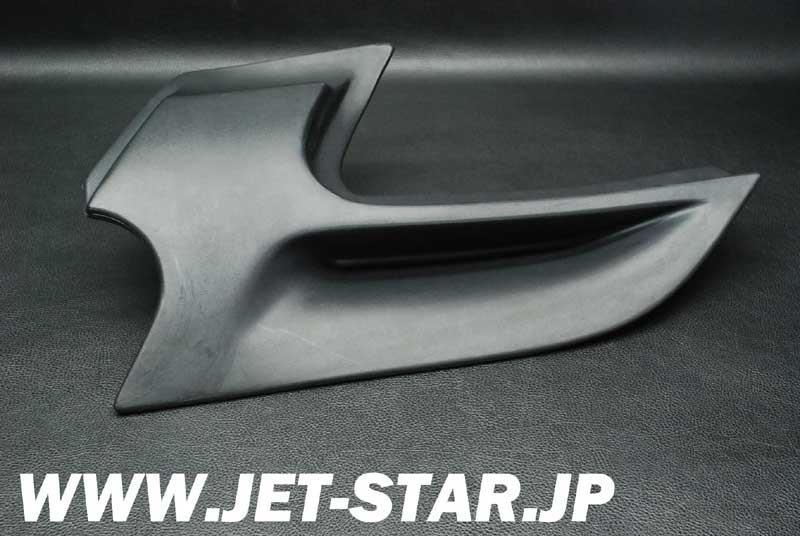 Used 291000853 L.H. INTAKE GRILL (BLACK) [S240-094]