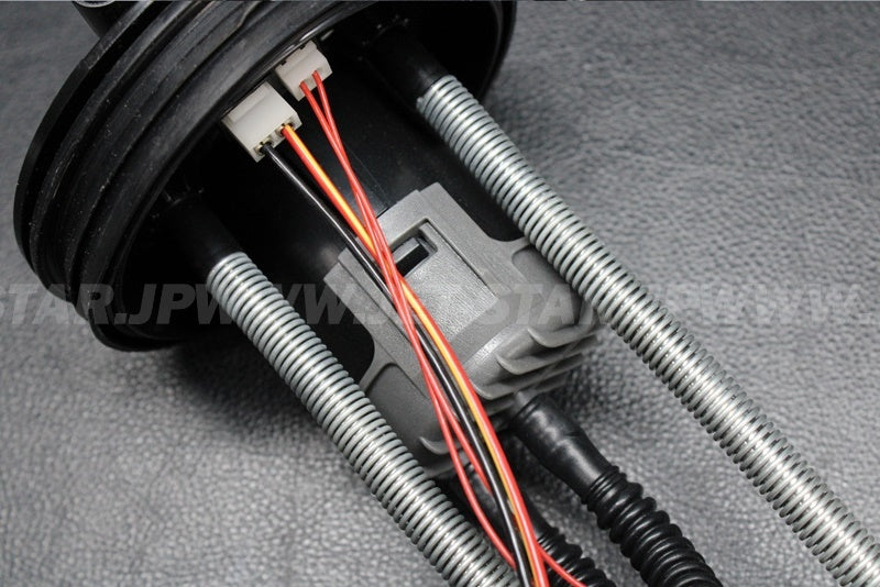 Used 275500734 FUEL PUMP ASS'Y [S2547-37]