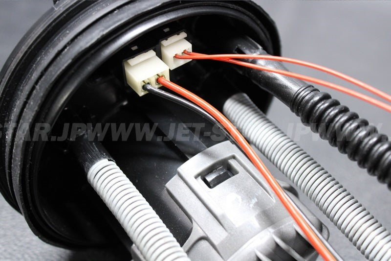 Used 275500779 FUEL PUMP ASS'Y [S3386-14]