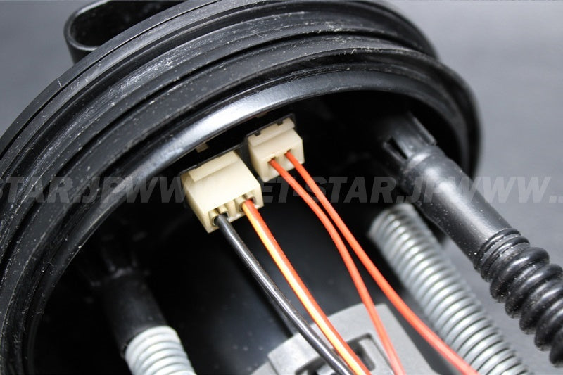 Used 275500779 FUEL PUMP ASS'Y [S3862-32]