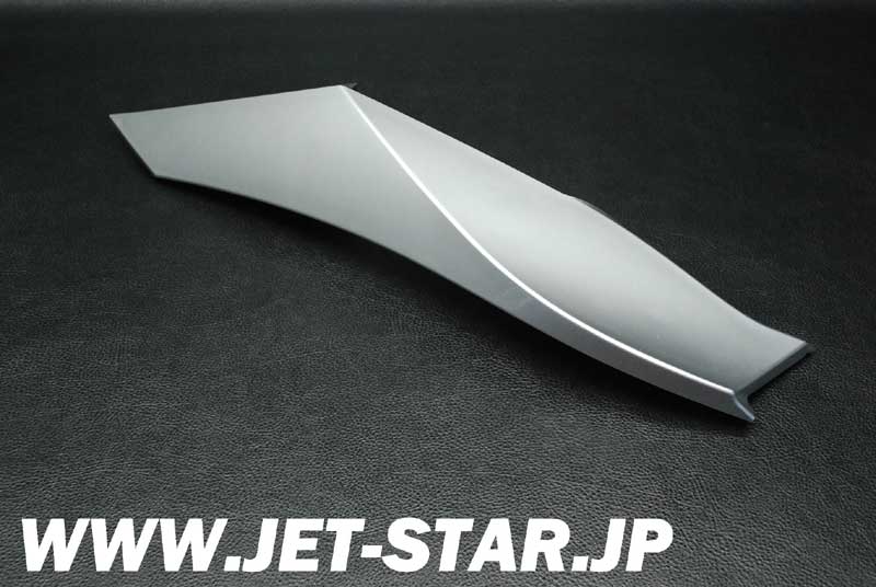 Used 291004297 RH UPPER BODY CAP COVER [S392-059]
