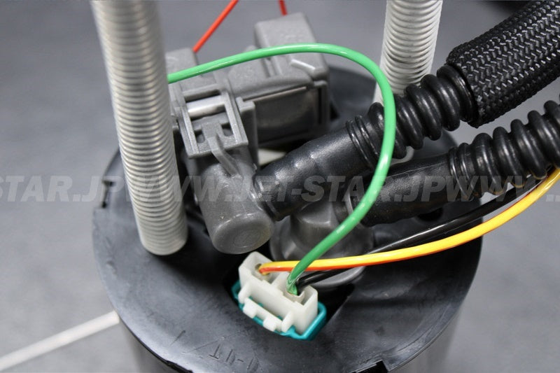 Used 275500996 FUEL PUMP ASS'Y [S5539-37]