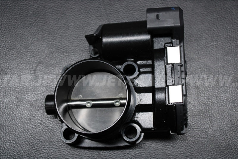 Used 420892592 THROTTLE BODY [S7017-25]