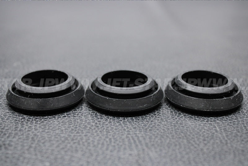 Used 420201430 PROTECTION CAP [S7017-32]