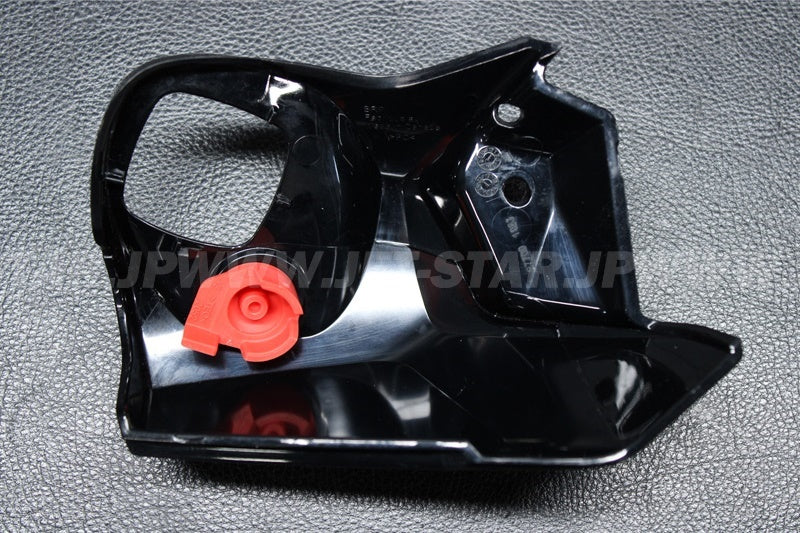 Used 277002233 LH COVER [S7017-62]