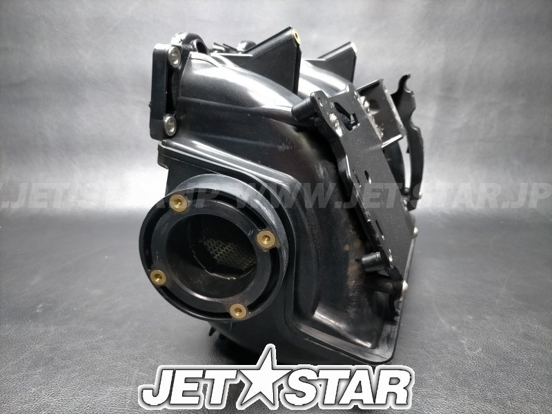 Used 420867951 AIR INTAKE MANIFOLD [S7533-01]