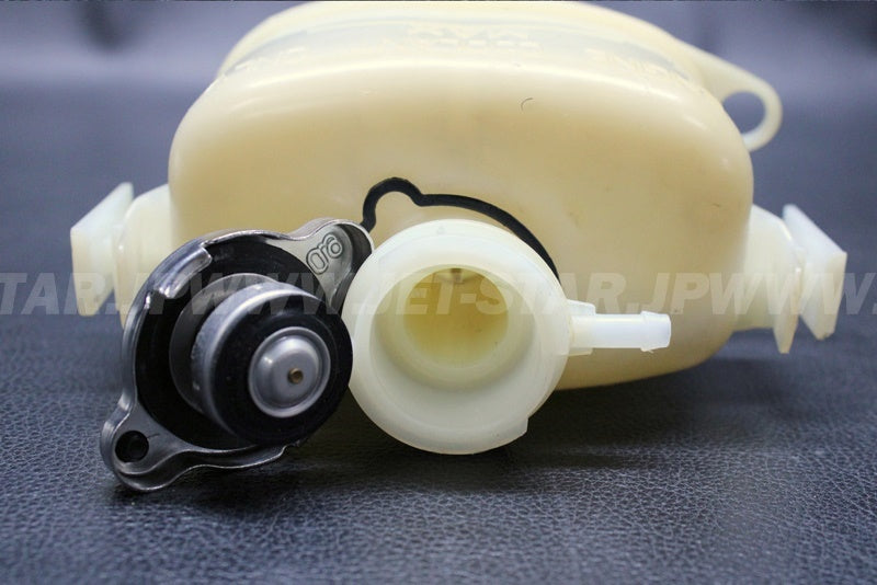 Used 276000086 COOLANT TANK [S8558-09]