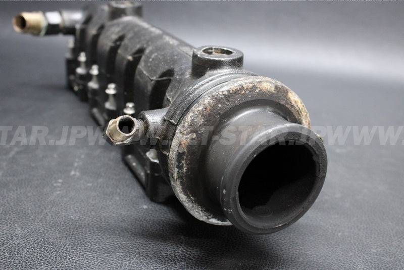 Used 420673294 ENGINE EXHAUST MANIFOLD [S8558-10]