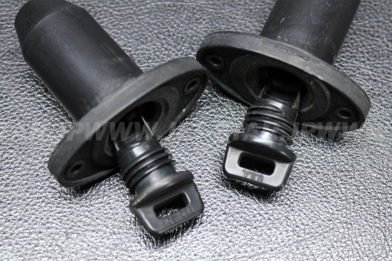 Used 292001252 DRAIN PLUG [S8558-37]