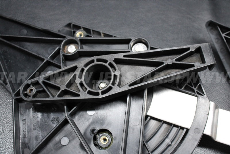 Used 268000009 REVERSE HANDLE HOUSING [S8558-50]