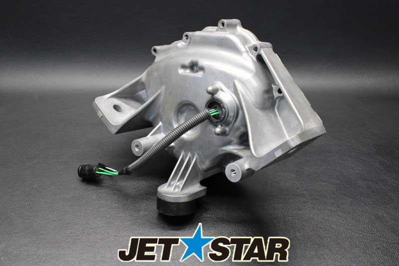 Slightly Used 6EY-15421-00-00 COVER,CRANKCASE 2 [X002-004]