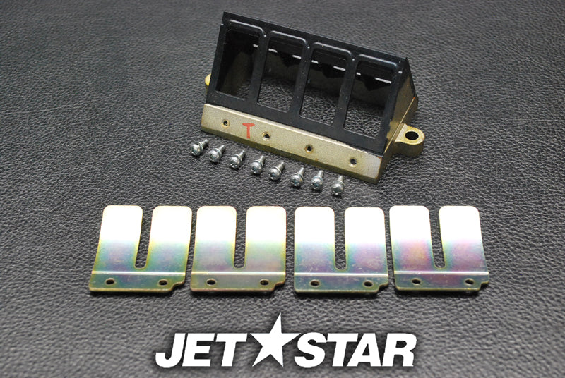 Slightly Used 63M-13610-00-00 REED VALVE ASSY [X009-008]