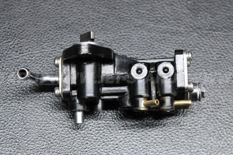 Used 63M-13200-00-00 OIL INJECTION PUMP ASSEMBLY [X2206-16]