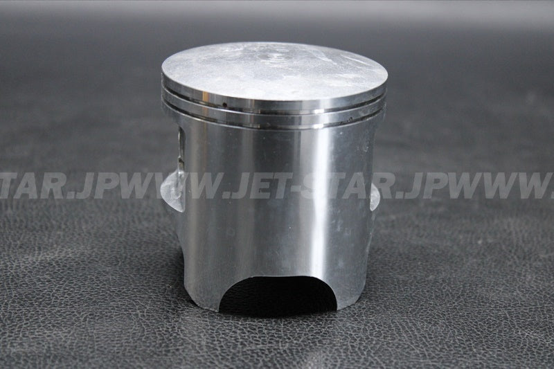 Slightly Used PISTON-ENGINE [X2206-76]