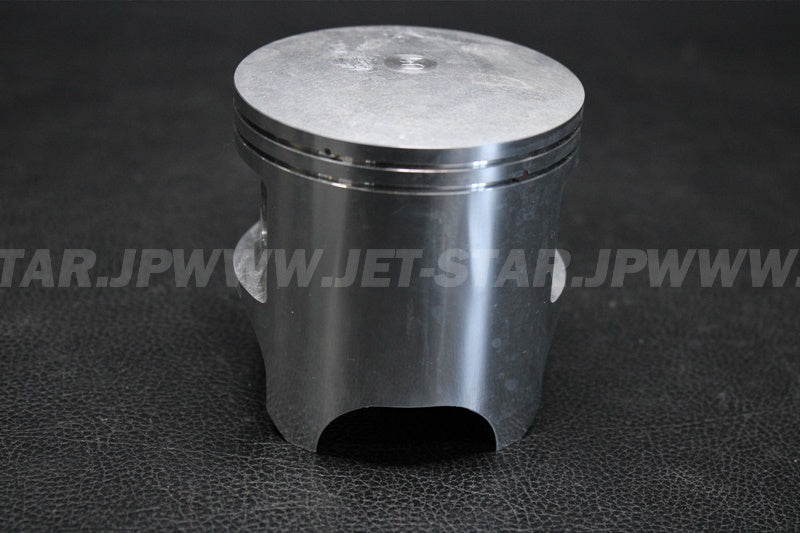 Slightly Used PISTON-ENGINE [X2206-89]