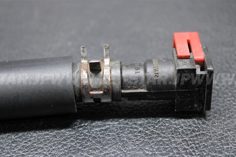 Used 51044-3705 TUBE-ASSY,FUEL  [X2209-16]