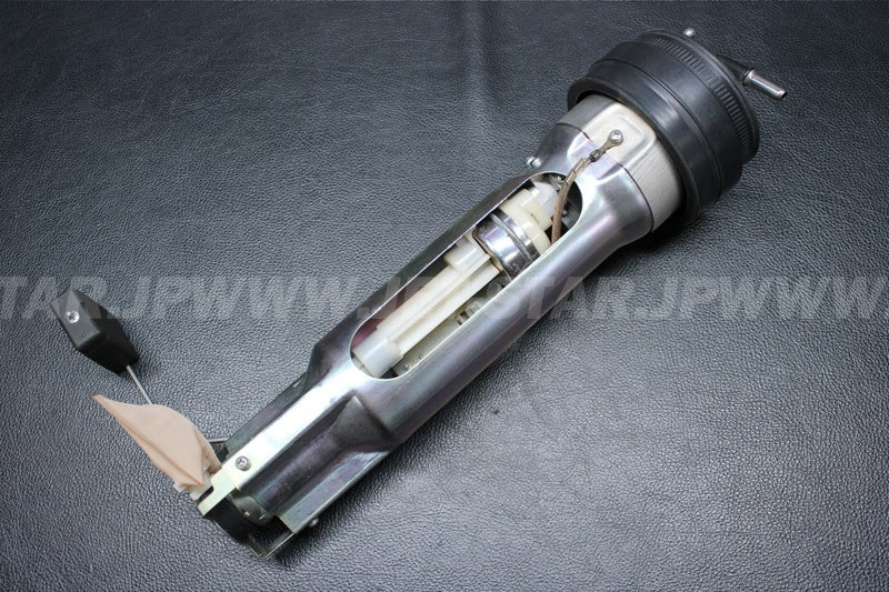 Used 49040-3719 PUMP-FUEL  [X2209-17]