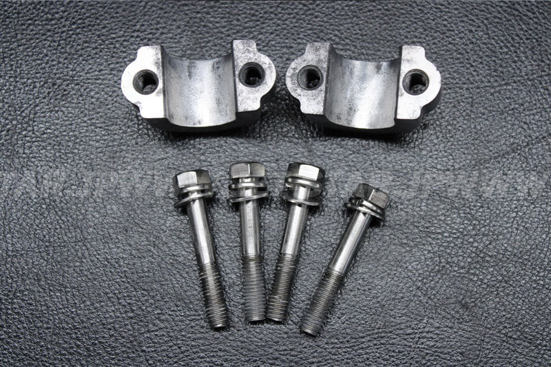 Used 46012-3730 HOLDER-HANDLE,LWR  [X2209-21]