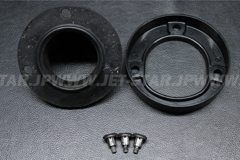 Used 13280-3718 HOLDER,EXHAUST VALVE  [X2209-24]